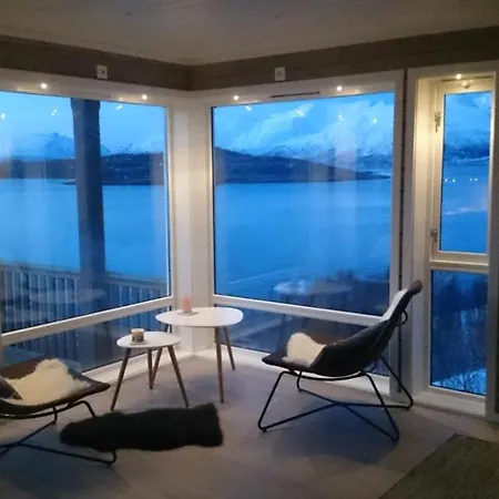 Lodge Lyngen Alps Panorama